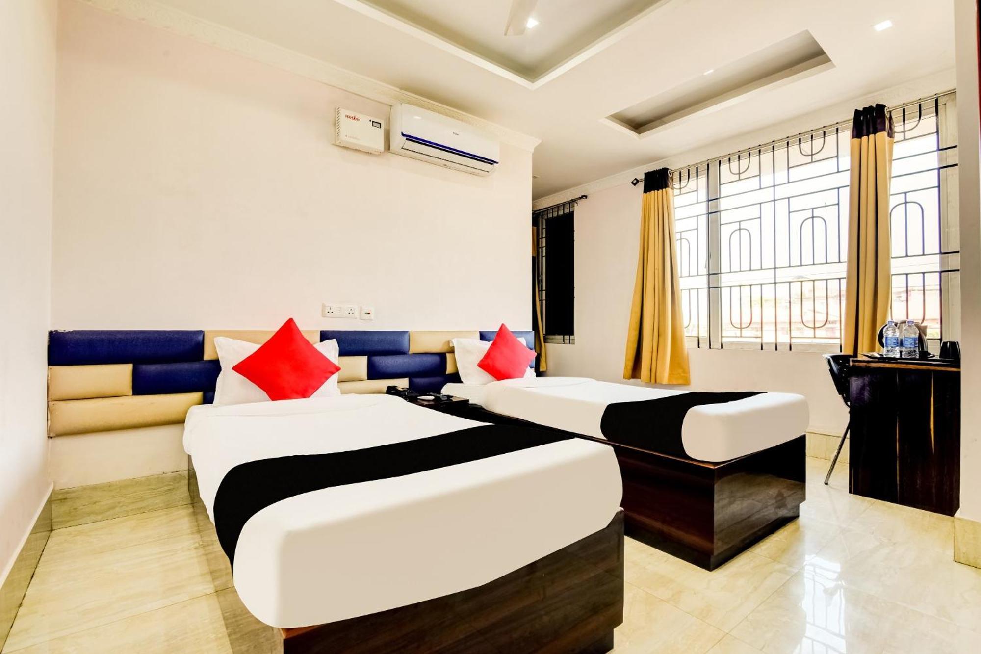Capital O Good Luck Residency Hotel Dispur Exterior photo