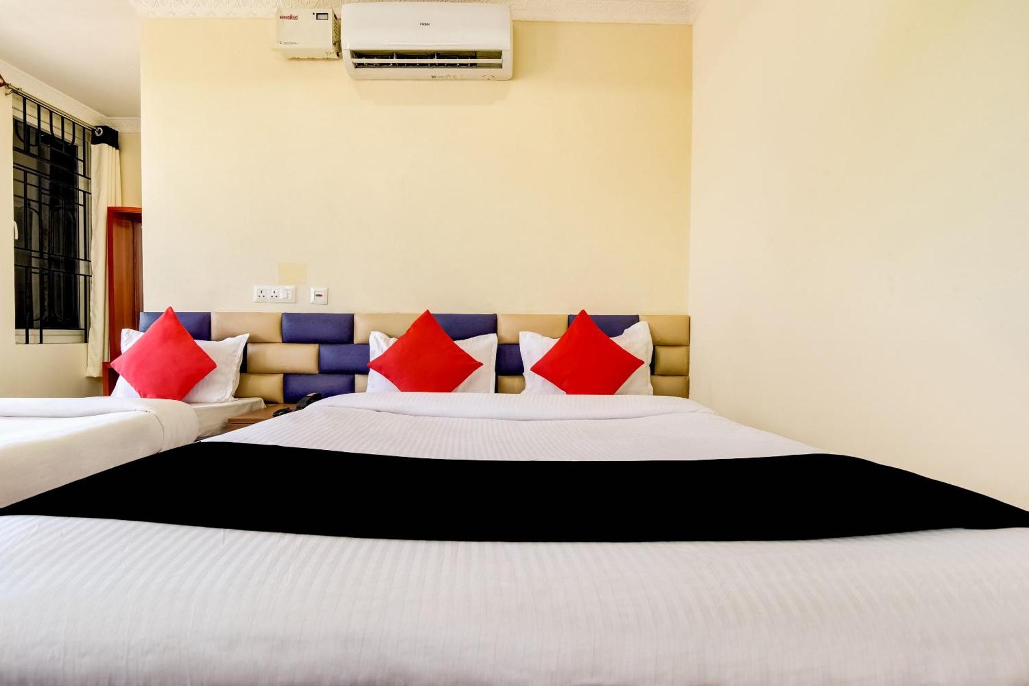 Capital O Good Luck Residency Hotel Dispur Exterior photo