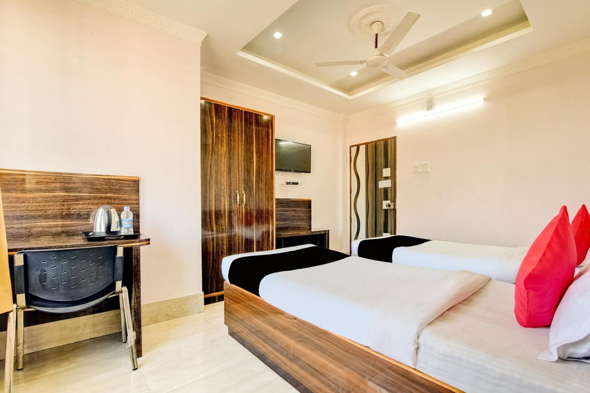 Capital O Good Luck Residency Hotel Dispur Exterior photo